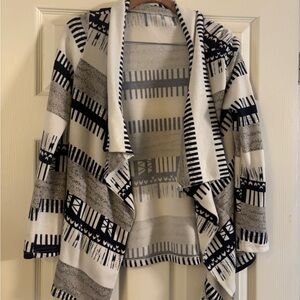 Elegant Black and White Patterned Women's Cardigan